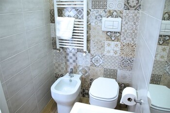 Duca 70 Suite Home,Puglia>>Mottola,3 star