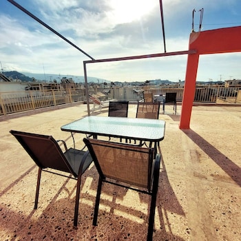 acropolis view dream hostel