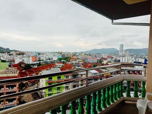 jiraporn hill resort