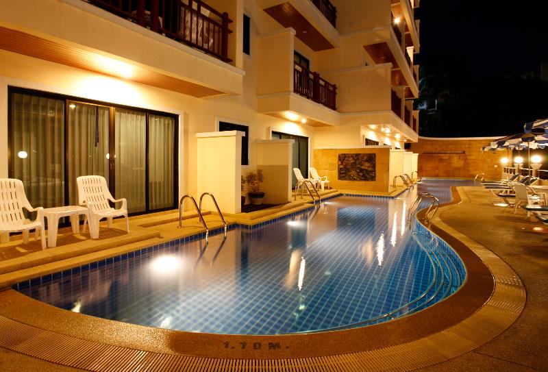 Jiraporn Hill Resort,Patong>>Kathu,3 star