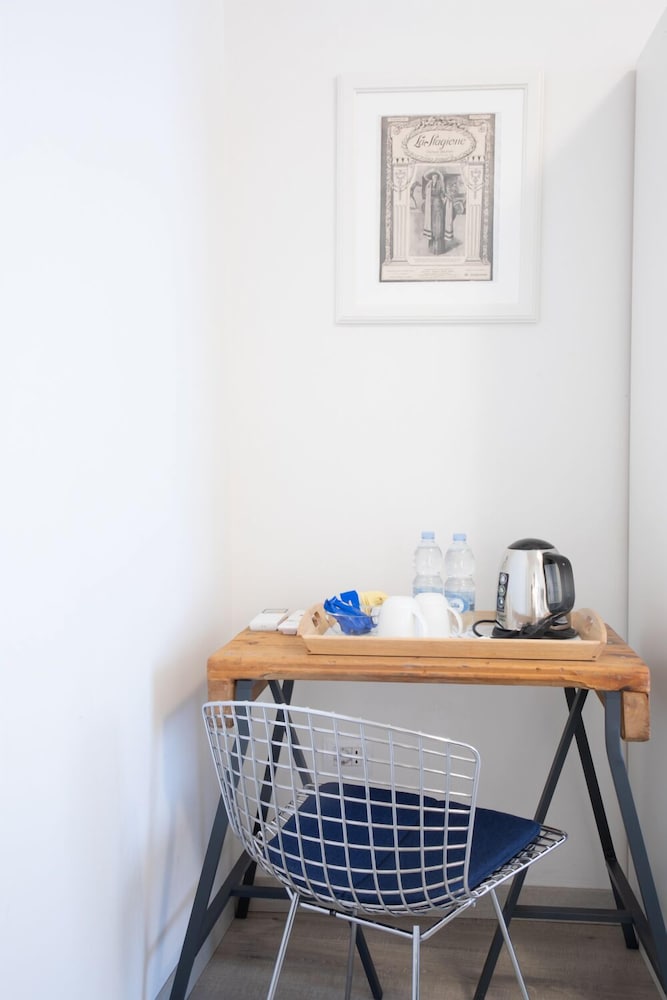 dimora 16 rooms and garden