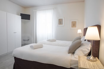 dimora 16 rooms and garden