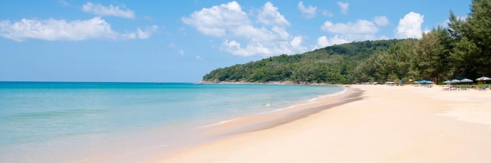 lesprit de naiyang beach resort