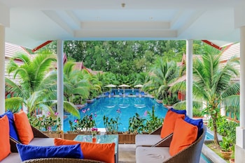 lesprit de naiyang beach resort