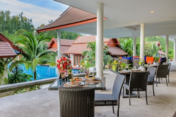 lesprit de naiyang beach resort