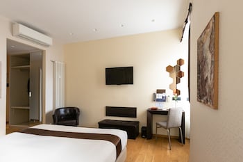 aiello rooms san babila
