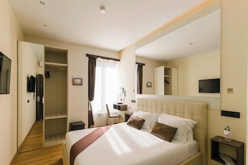 aiello rooms san babila