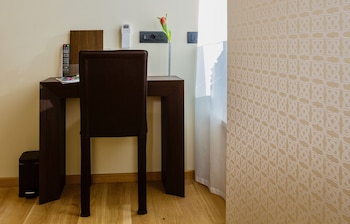 aiello rooms san babila