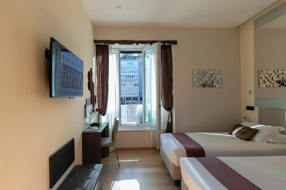 aiello rooms san babila
