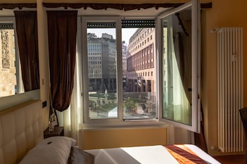 aiello rooms san babila