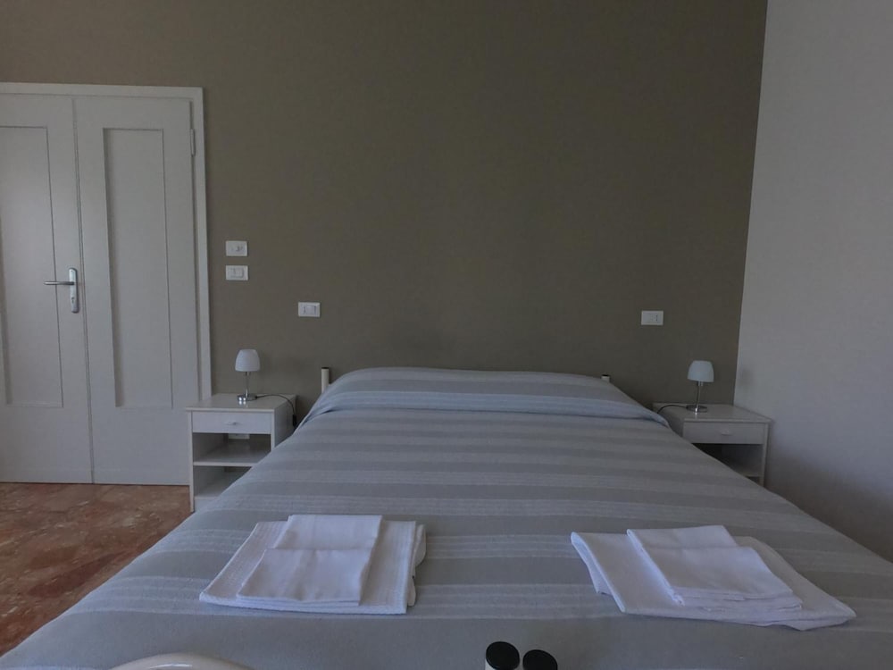 gardenia guest house