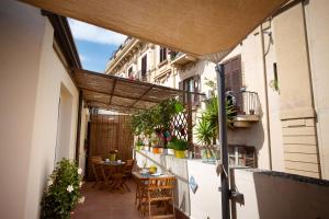 Quattro Incanti,Sicily>>Palermo,2 star