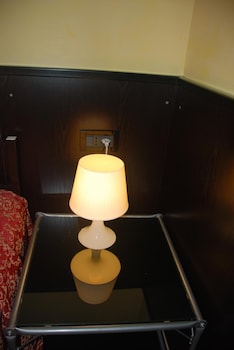 funny palace hostel
