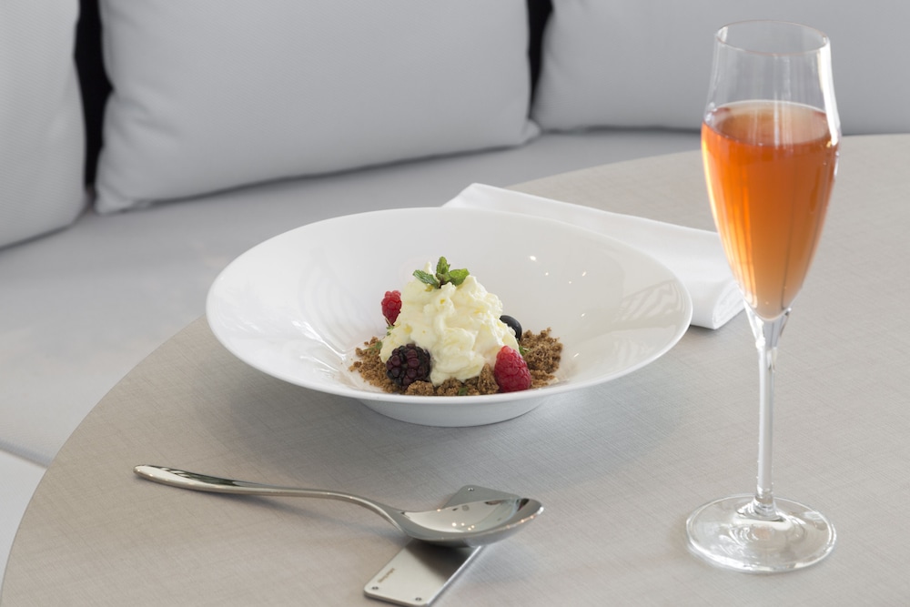 voco milan fiere by ihg