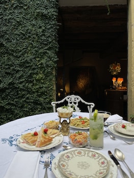 palazzo albricci peregrini