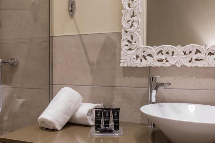 residenza bonifacio adults only