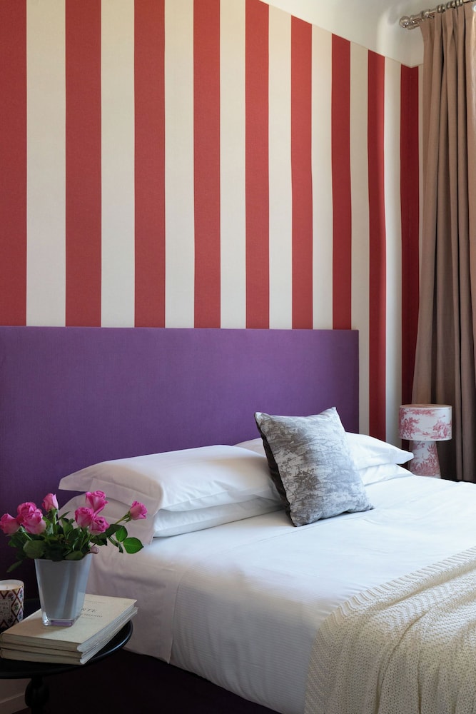 serristori palace residence