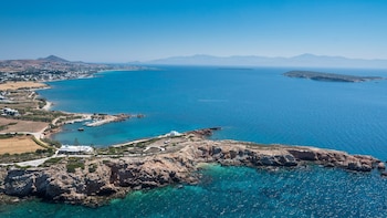 paros