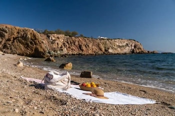 paros