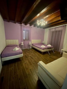 Antico Borgo San Francesco,Longi>>Catania,1 star