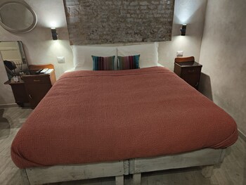 lucca