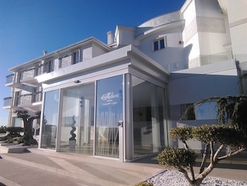 Malucri Resort,Foggia>>Borgo Celano,4 star