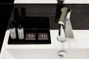 lhp suite napoli parco margherita