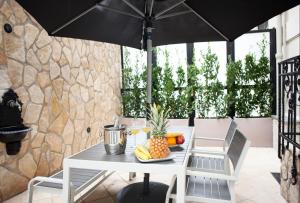 lhp suite napoli parco margherita