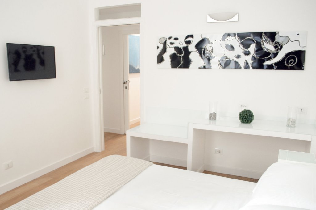 lhp suite napoli parco margherita