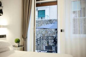 lhp suite napoli parco margherita