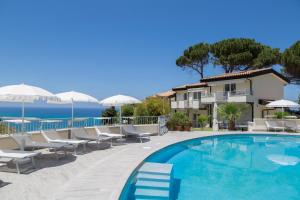 borgo degli dei affittacamere poseidone