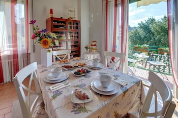 Cento Passi Dal Duomo,Cortona>>Arezzo,3 star