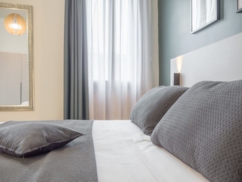 grand canal suites