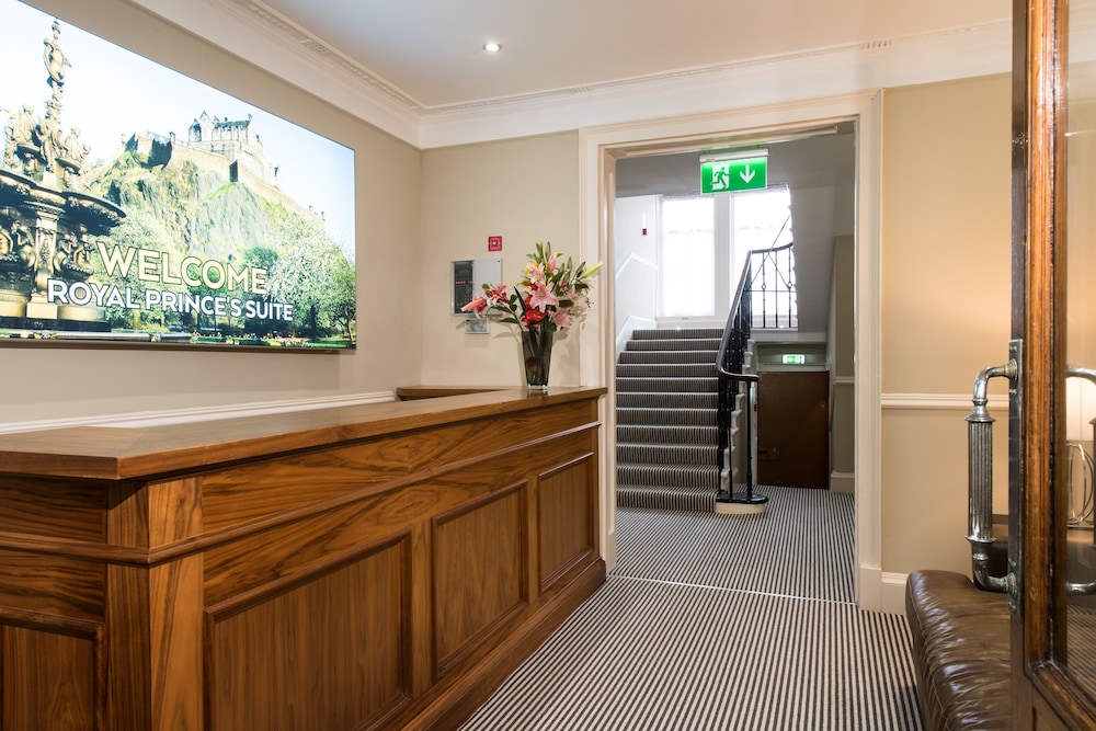 royal princes suites