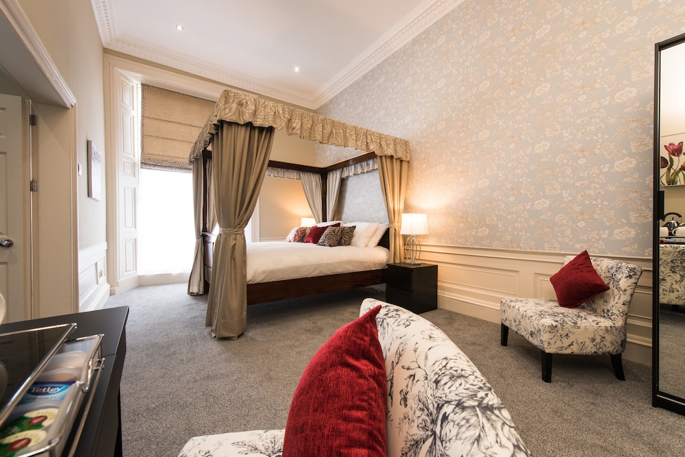 royal princes suites