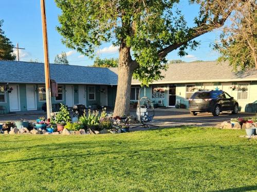 Sage Motel,,1 star