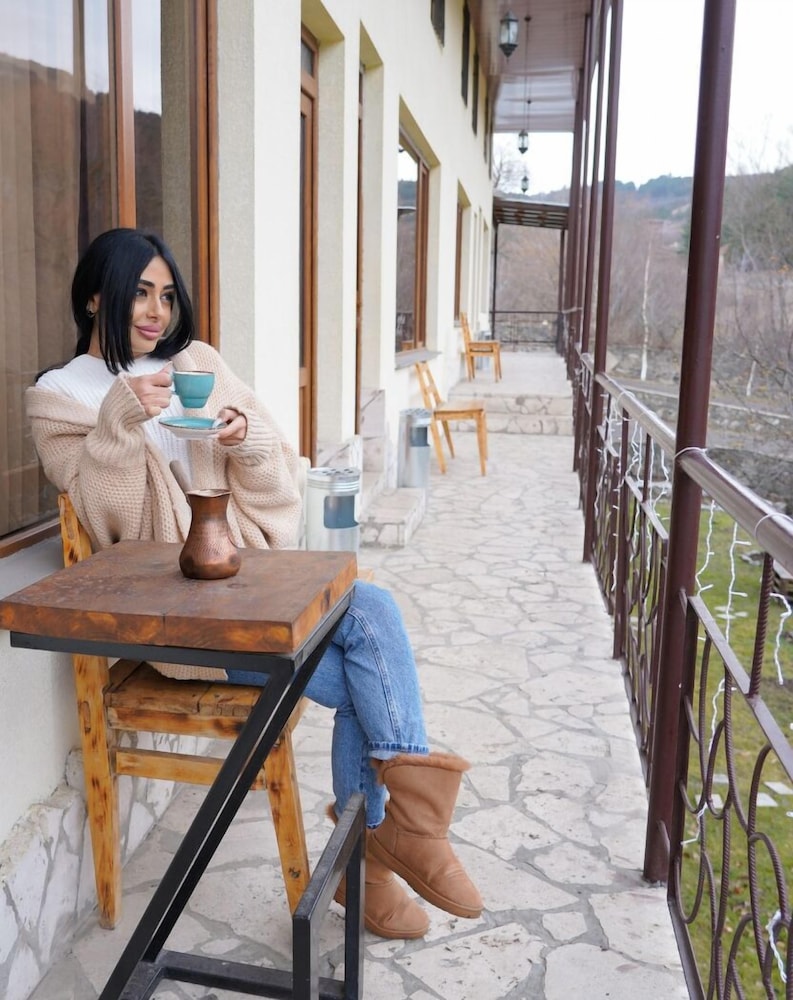 restland dilijan family hotel