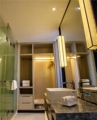 echarm hotel wuhan jiangxia zhongbai plaza
