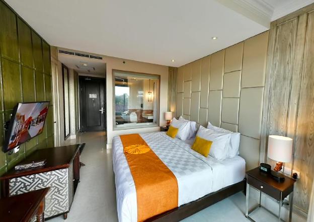 jambuluwuk oceano seminyak hotel