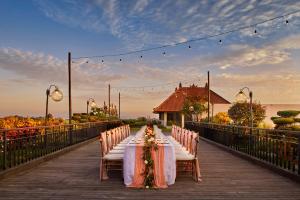jambuluwuk oceano seminyak hotel