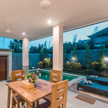 kubu petitenget suite seminyak