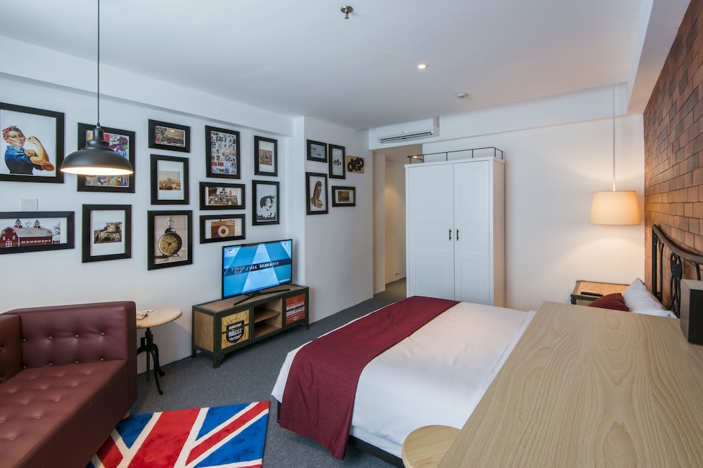 yans house hotel
