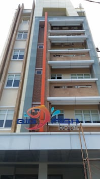 Big Fish Hotel,North Sulawesi>>Manado,3 star