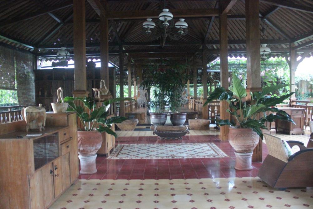 joglo ayem tentrem