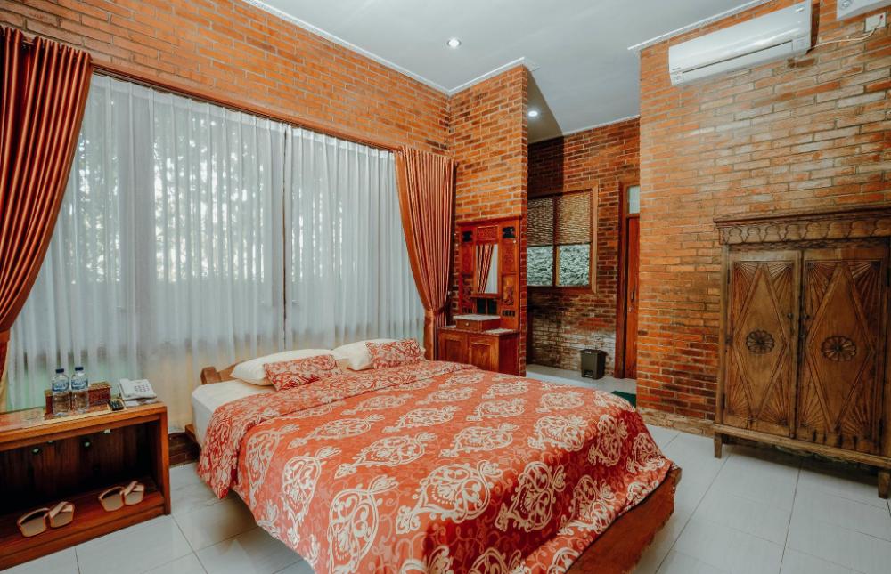 joglo ayem tentrem