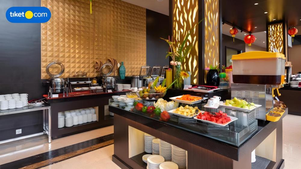 aria centra hotel surabaya