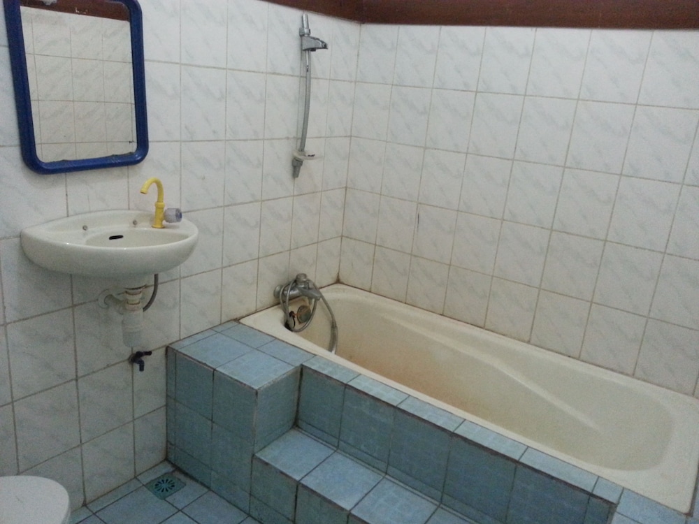 coral beach 2 bungalow