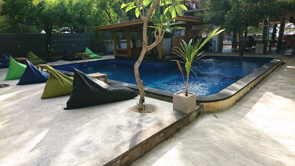 coral beach 2 bungalow