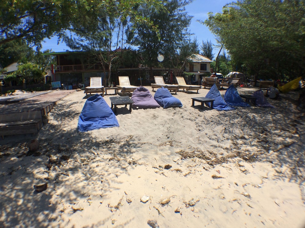 coral beach 2 bungalow