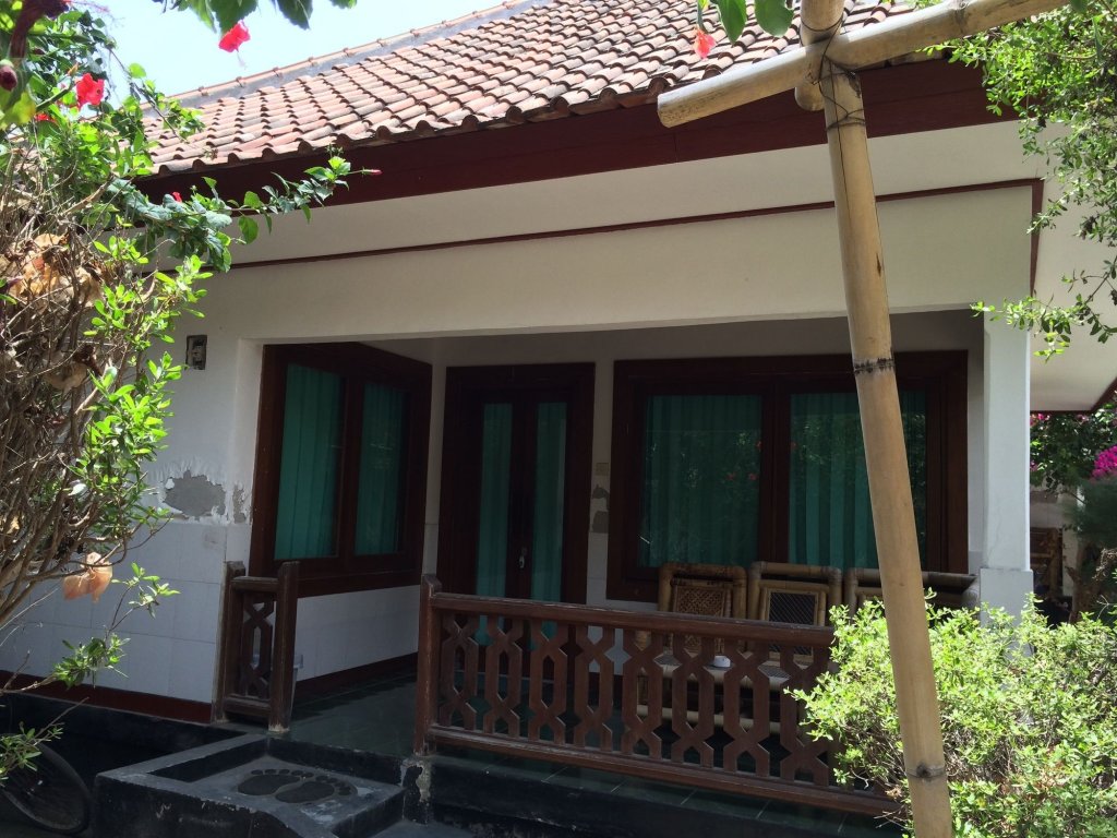 coral beach 2 bungalow